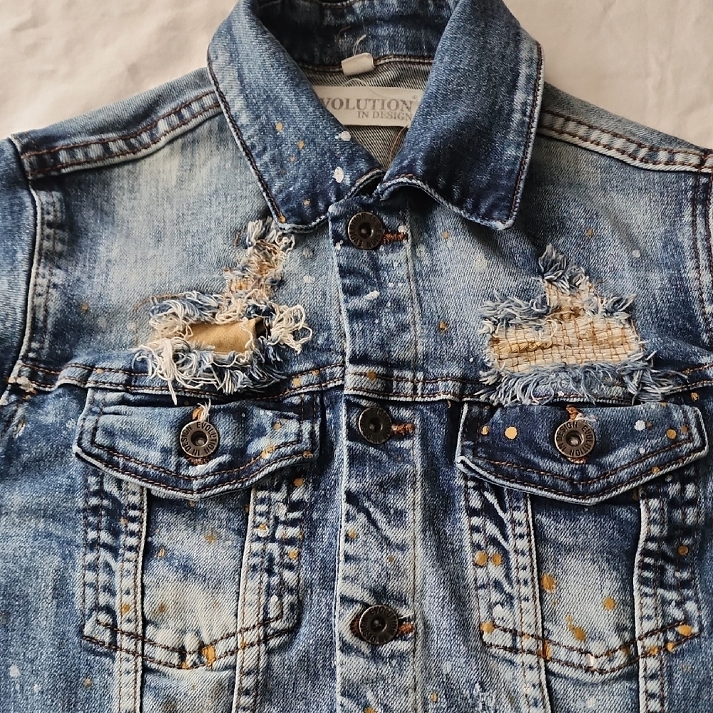 Boy's Evolution In Design Distressed Blue Denim Jacket - Picture 2 of 12